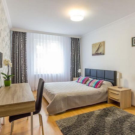 City Apartment Trifoiului Cluj-Napoca Buitenkant foto